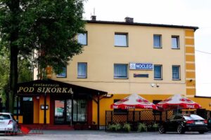 Restauracja (noclegi) „Pod Sikorką”