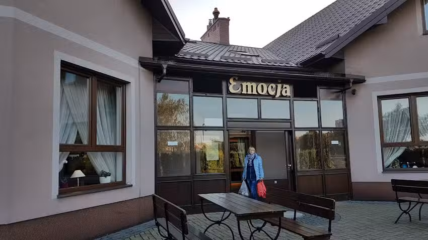 Restauracja & Pokoje gościnne „Emocja”