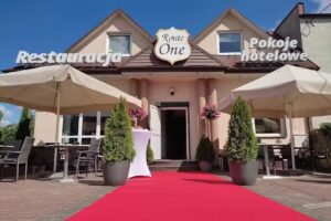 Restaurant & Hotel Rooms “Route One”