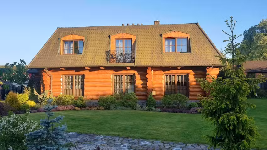 RetroHouse-Adults Only (+16)