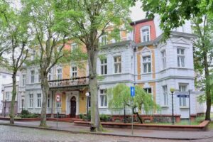 Royal Park Residence Świnoujście Accommodation Rooms Apartments Guesthouse Hotel by the Sea Restaurant