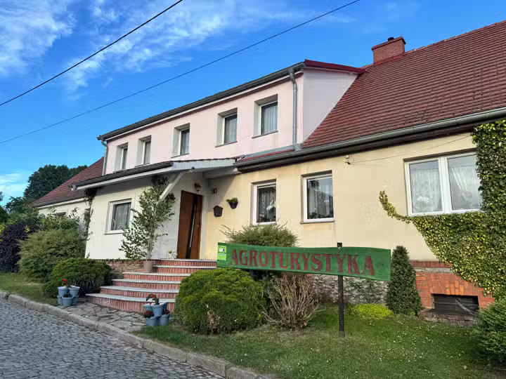 Różane Wzgórze. Agroturystyka