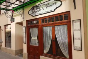 Roses and Zen Apartments. Gästezimmer