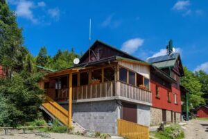PTTK Shelter in Leskowiec