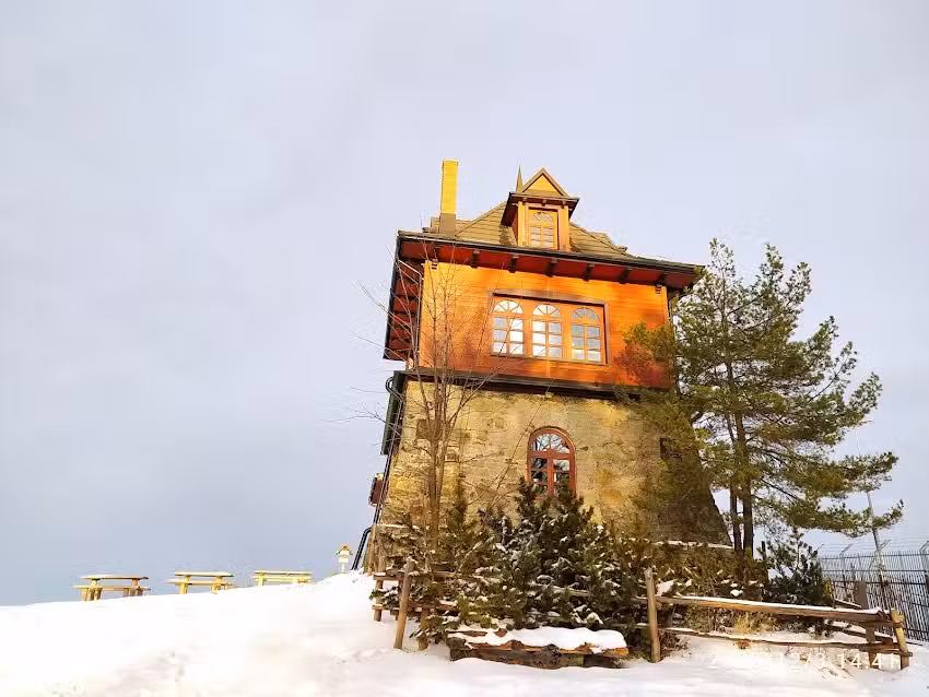 PTTK-Unterkunft in Luboń Wielki