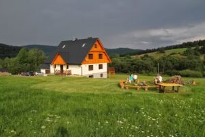Siwejka – Noclegi w Ropkach Beskid Niski