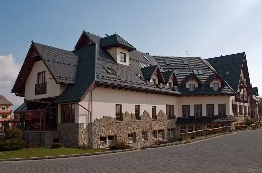 Rock Manor