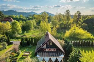 Smyrkowy-Haus mit Kamin und Whirlpool