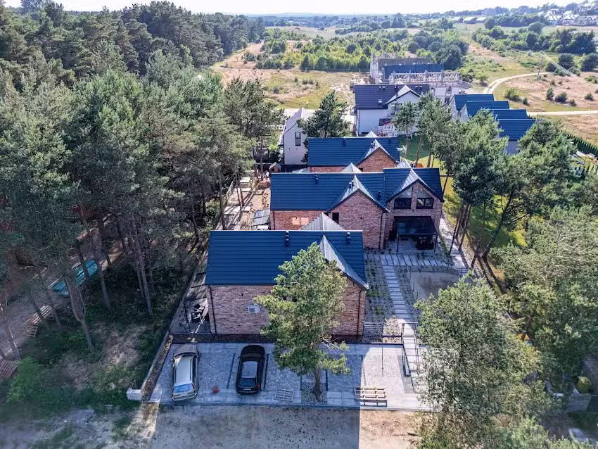 Sosnowy Szum – domki, apartamenty nad morzem