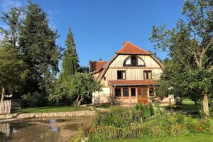 Stara Papiernia Zielony Lasek Bed & Breakfast