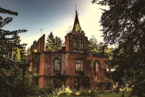 Old Post Office Apartment