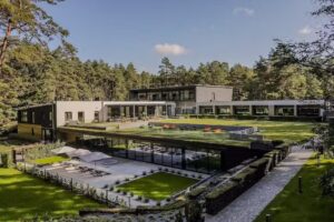 SZUMY PARK Hotel & Restaurant