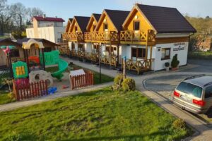 Tropikana Mielno Ferienhäuser am Meer