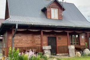 Bei Helena’s Under the Wild Pear Tree. Agrotourismus-Bauernhof. Gwaj H.