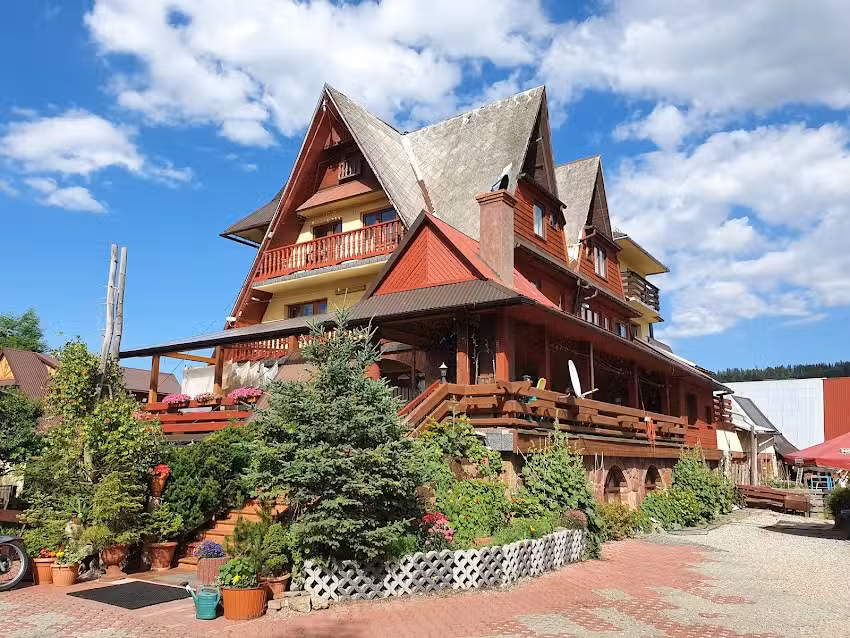 At the Popes Private Accommodation