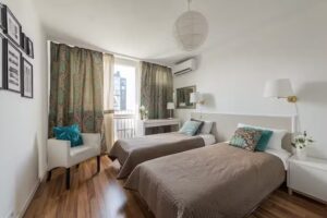 Unit Warszawa Centrum Room von Metro Rondo ONZ