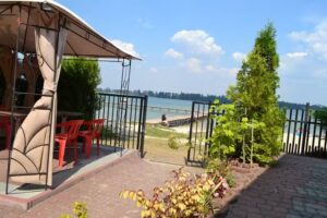 „Vanille“ Zimmer und Apartments am Ufer des Okuninka-Sees