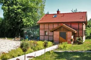 VILLA PRZYSTAŃ komfortowe domki, noclegi z wyżywieniem