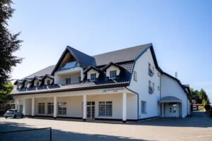 „In Alices Land“ Nałęczów – SPA, SCHWIMMBAD.