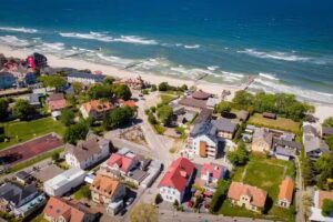 SYRENA HOLIDAY RESORT Child-friendly Resort White Beach Monitored Facility