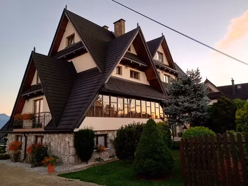 Widokowy Apartament – Pokoje Gościnne