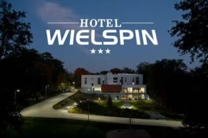 Wielspin Puszczykowo – Noclegi, Restauracja