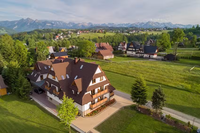 Willa Litworowy Staw