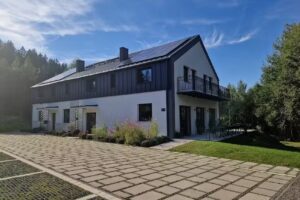 WILLA NA PSTRĄŻNICY