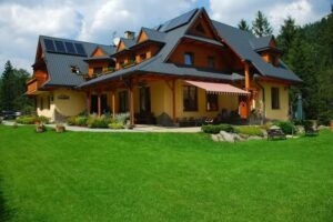 Villa “Zarębek” – accommodation in Łopuszna