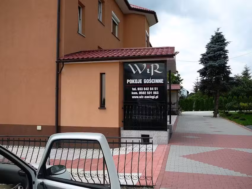 „Wir” Pokoje gościnne tel. 500657258