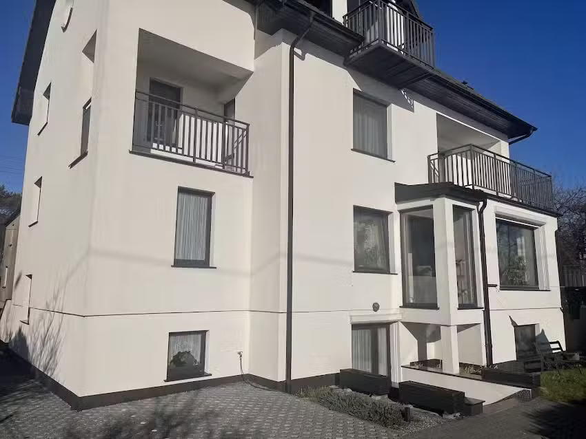 Włodarski Elżbieta. Accommodation