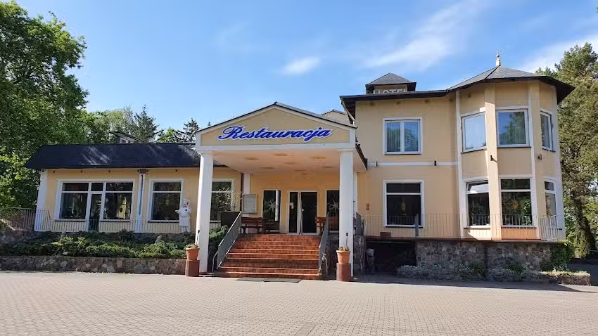 Wodnik. Hotel, restauracja, wesela