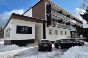 WRZOS resort & wellness