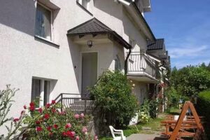 Zimmervermietung in Delfin