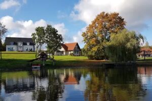 Wypoczynek przy Leśniczówce JABŁOŃCZ