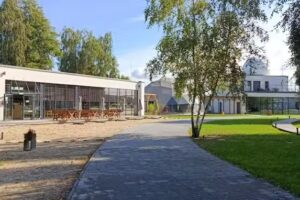 Zagroda Edukacyjna „Konarzew” STAJNIA „LUSI”