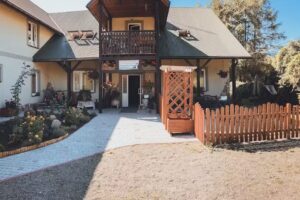 Bieszczadzka Tower Inn