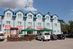 Zajazd Lider Bar Sklep Noclegi