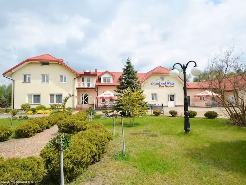 Zajazd Nad Wisłą – Unterkunft / Hochzeiten Płock