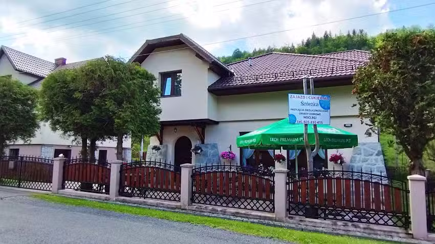 Śnieżka Inn. Kociołek A.