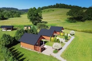 Green Valley Hoczew – Ferienhäuser