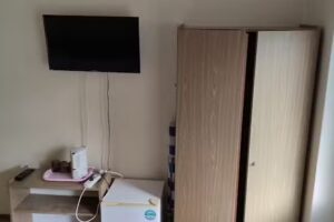 The dugout. Guesthouse. Netzel J.