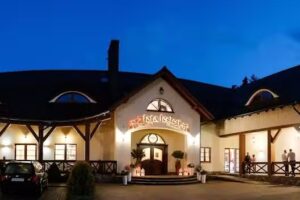 „Goldener Herbst“ – Restaurant und Unterkunft am See